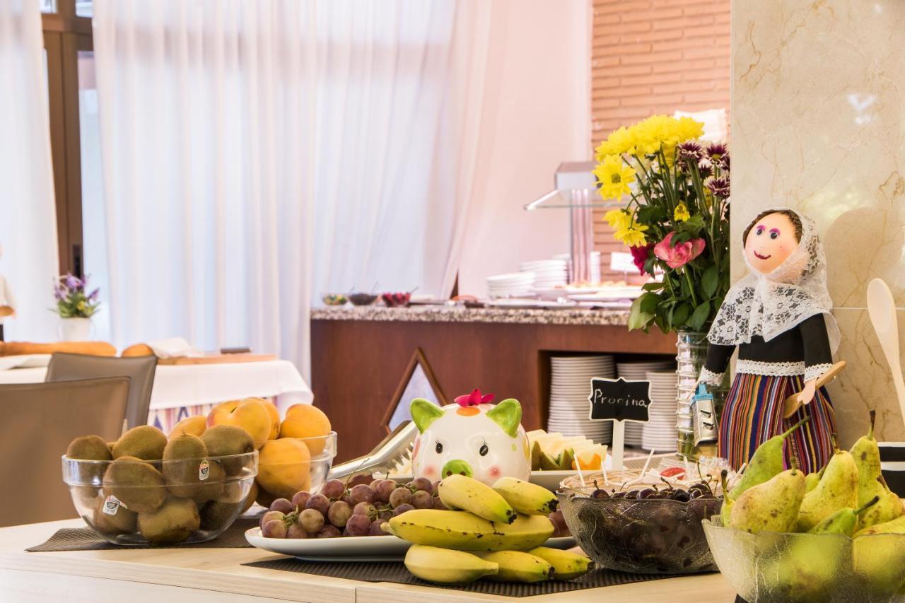 Hotel Baviera Кала Ратьяда Экстерьер фото